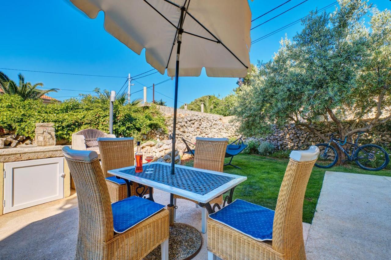 Apartment Tena Veli Lošinj Eksteriør billede