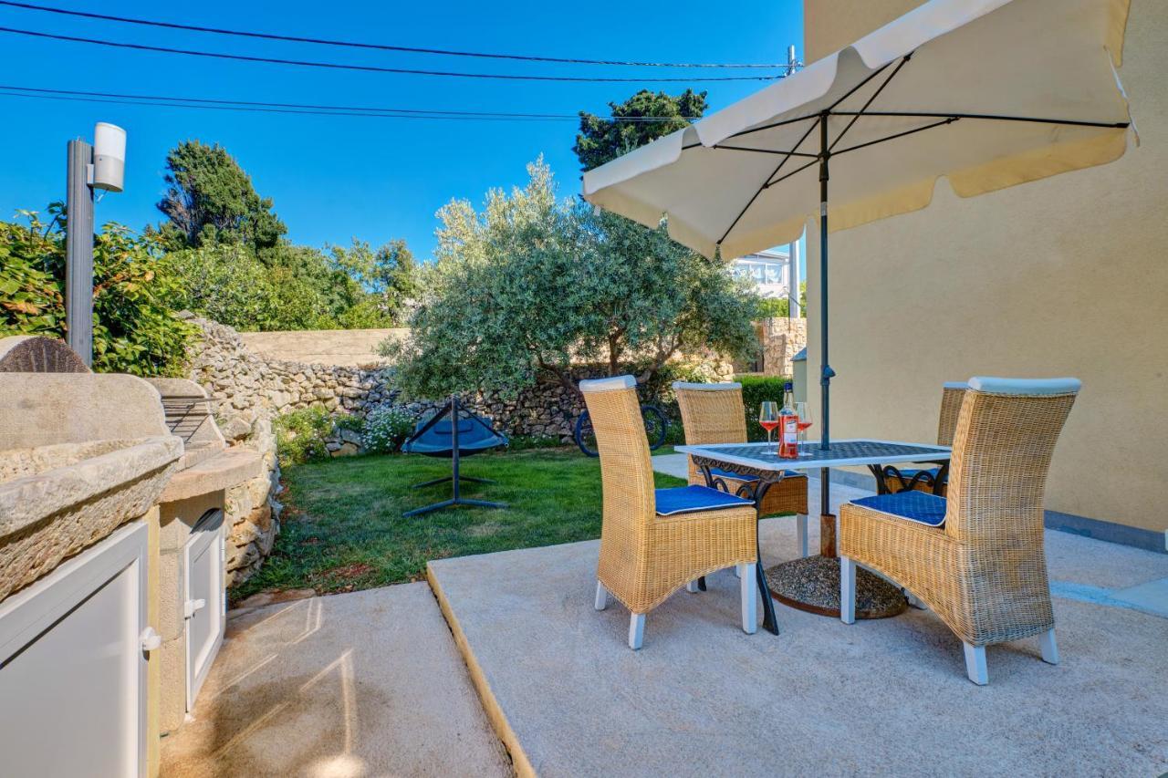 Apartment Tena Veli Lošinj Eksteriør billede