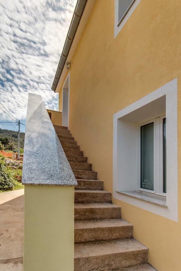 Apartment Tena Veli Lošinj Eksteriør billede
